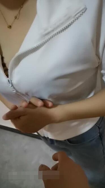 [主播探花] 2021-04-24 强奸上门送水果性感同事