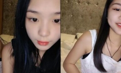 淫乱6P，小屁孩内射姐姐，梦涵被操到尿尿，逼逼都疼了，都被你肏痛了，你倒是爽了哦哦哦又被你内射，一个个内射 强！