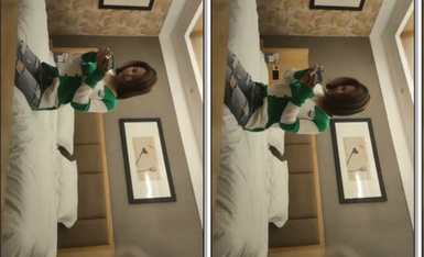 【锤子丶探花】网红脸小姐姐，苗条身材，舔硬扶着JB骑乘，双腿肩上扛猛操.