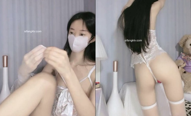 清纯系列，颜值天花板！【童谣是个搞笑女】女神首秀！~