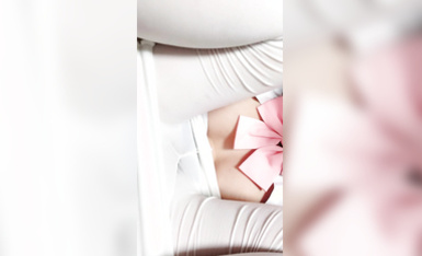 19歲的廣州妹妹！【京魚兒】道具自慰爆漿，粉穴近距離B (7)