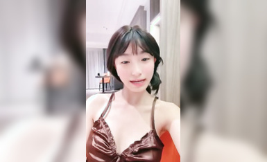 學生主播@我就是嗚崽醬 宿舍尺度福利秀 第二彈2 (7)