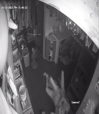 2023最新流出黑客 破解家庭攝像頭偷拍啪啪合集 小哥站著無套搞媳婦逼逼精液流了一地 (11)