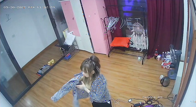 2023最新流出黑客 破解家庭攝像頭偷拍啪啪合集 小哥站著無套搞媳婦逼逼精液流了一地 (19)