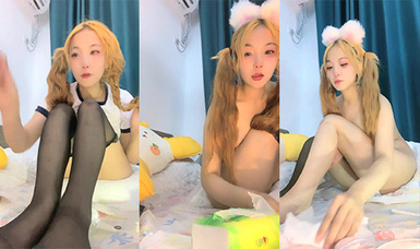 和幾個舔狗線下見面，火鍋店內開干，【喬寶快噴啊】，廁所大炮，酒吧和戶外自慰噴水，真是膽大包天 (6)