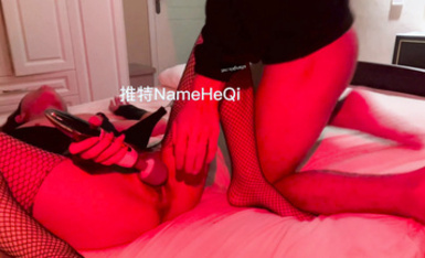 性愛大神『醉奶逃逸』高價性愛私拍 各種情趣套裝多人亂交 解鎖N種體位 第一季 超清 (2)