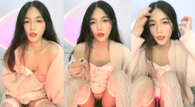 年末来了个王炸，曾经面试过北影的极品大美女【冷冷要命】脸蛋精致高级，气质一流，蝴蝶逼模特身材黑丝，完美女神必看 (6)