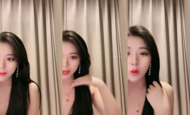 2024年2月新作，頂級顏值女模特【女模小草莓】掐脖子，無套狂操，白漿直流，渣男一點兒也不憐香惜玉狂干！ (4)