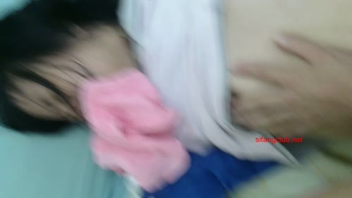 出租房里小青年的性爱日记 口交+黑丝 (4)