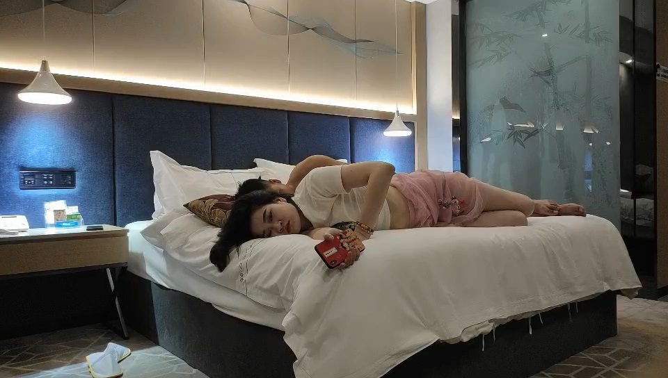 【和护士姐姐】泡良达人 极品护士小少妇 酒店相会偷情 美胸翘臀 温柔可人聊天打炮 激情啪啪