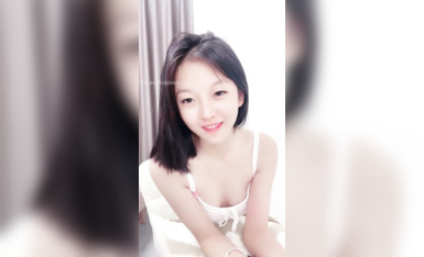 新人主播  超級粉嫩的校花級主播源源 舌釘口交 剛下海就跪在馬桶上被操，道具調教，胸推，舌釘小嘴性感口交，各種姿勢爆操 (43)