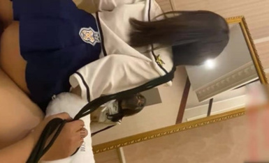 調教水手制服寵物_女上榨汁中出美鮑超淫靡漏精