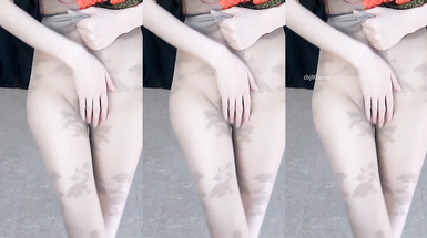 網易CC騷主播【白妖妖】土豪萬元定製騷舞。大膽露逼，道具自慰 (9)