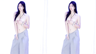 國產牛逼舞團【18girls】全員美女美乳大奶子，超燃裸舞抖胸，超有感覺 (6)