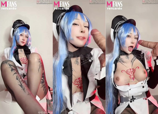 九條南無 艾斯德斯大人只喜歡比自己小的男人 要有純潔的微笑 還有~純潔的肉棒，對了~不要猜我的年齡 可以當你媽媽~ (1)