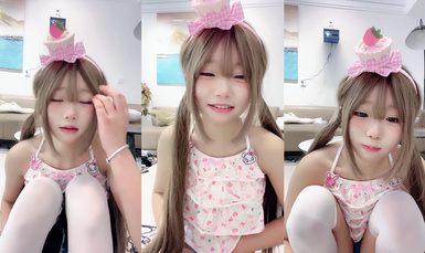 05年可愛小蘿莉 玉米mm 直播大秀絲襪美腿，自慰噴水 粉嫩小穴 (9)