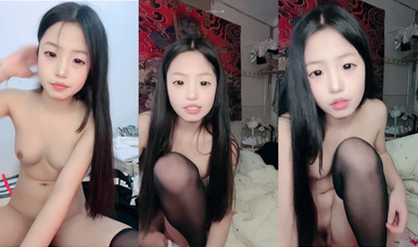 【你的宇啊】最美學妹清純可人高顏值噴火身材懟屏掰B_2