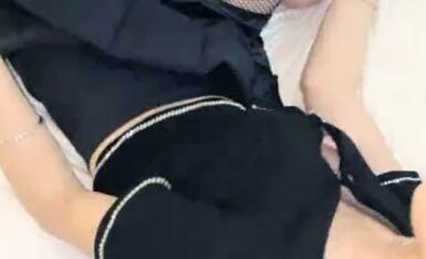 带着头套强干制服美少女，闺蜜在旁边拍摄